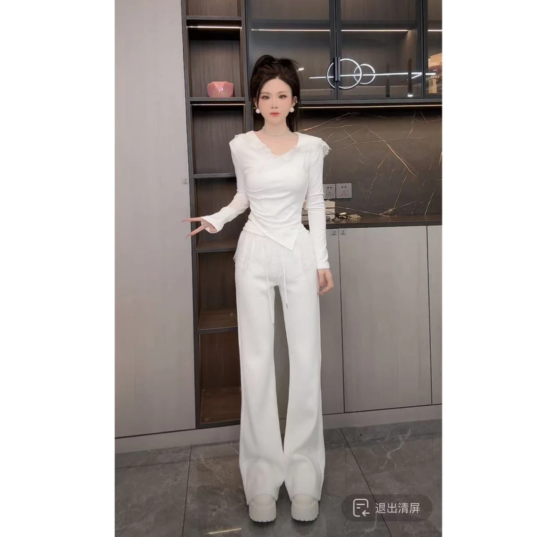 睿夕【舒适底牌】蕾丝拼接修身显瘦加绒喇叭休闲长裤