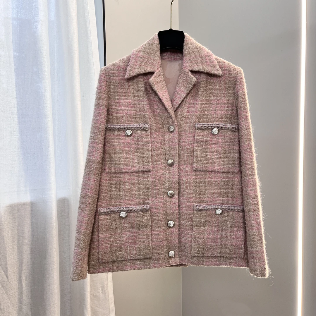 秋冬高定香风翻领气质浅粉外套女名媛软花呢外套