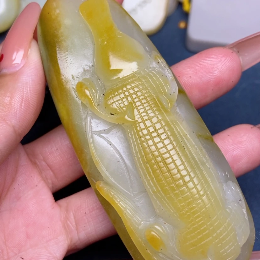 【闪购商品】和田玉（糖玉）颈饰未镶嵌