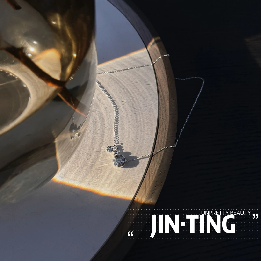 吊坠925银 复古小众设计感重工实心字母点缀吊坠项链女-HT24t237