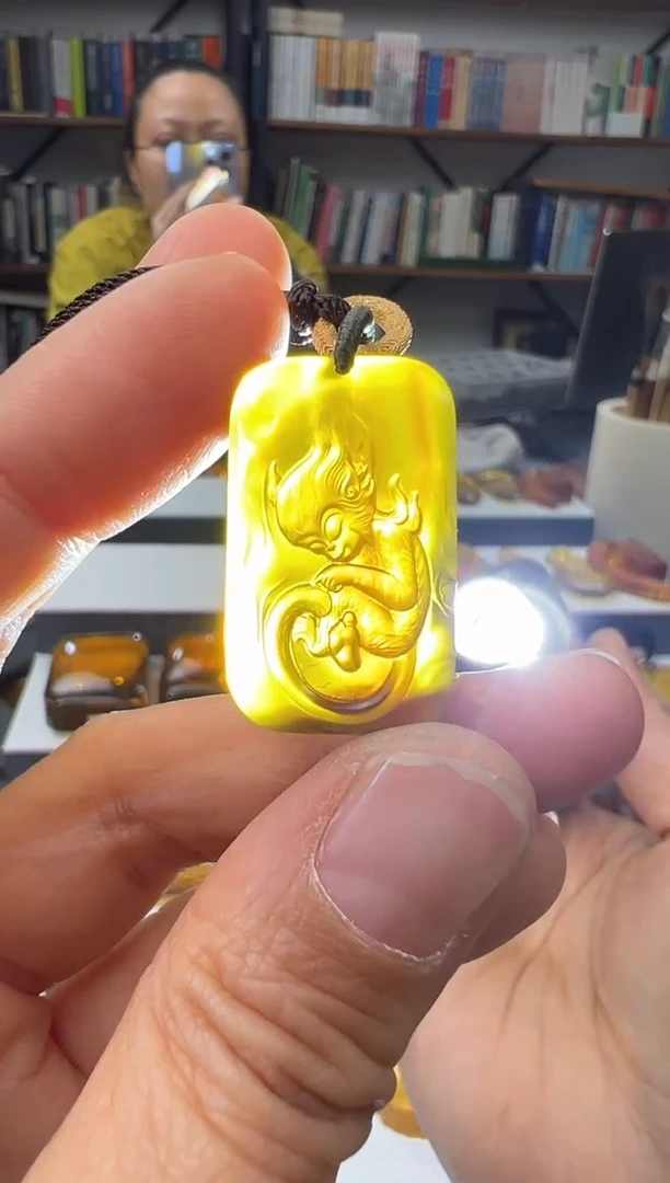 【闪购商品】琥珀颈饰未镶嵌灵猴吊坠