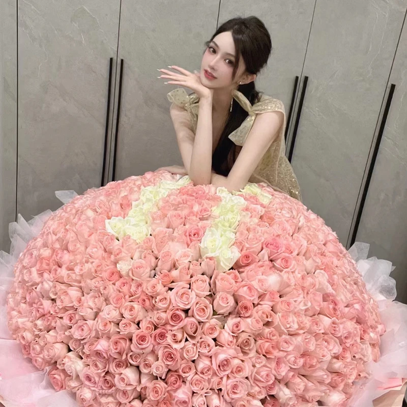 全国999/199/99朵玫瑰巨型大花束鲜花速递同城配送生日订婚送女友