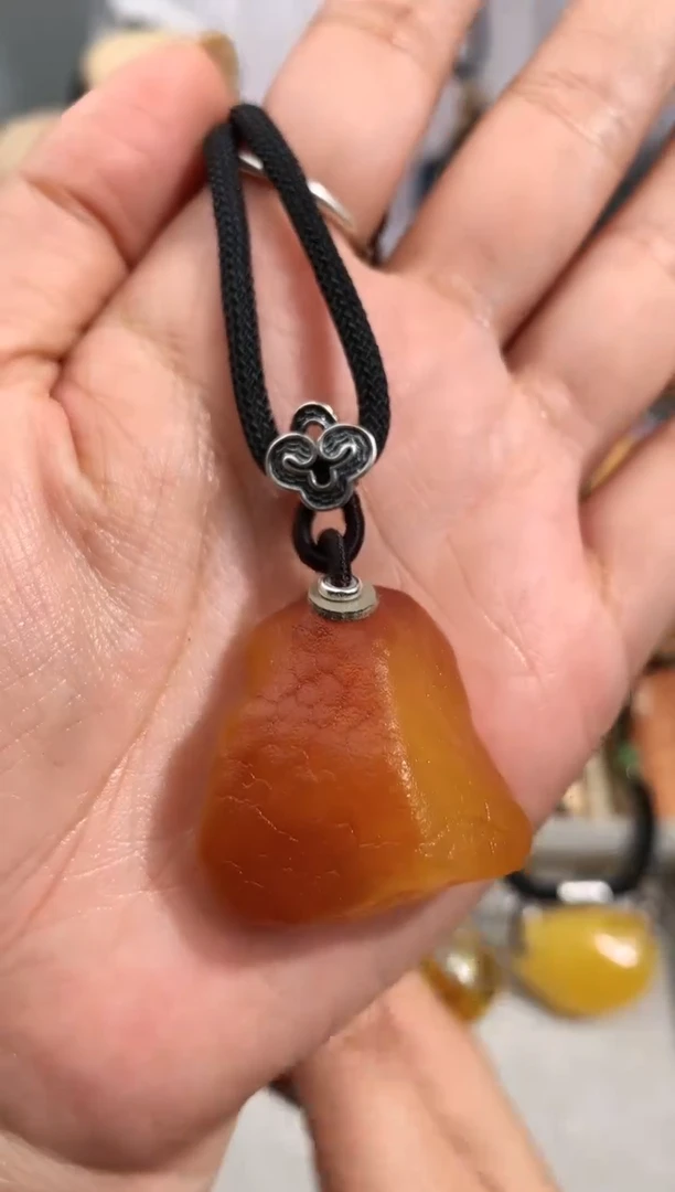 【闪购商品】蜜蜡裸石未镶嵌似玉