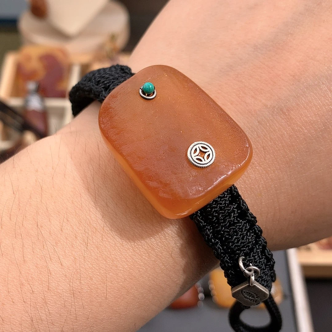 蜜蜡裸石未镶嵌手镯