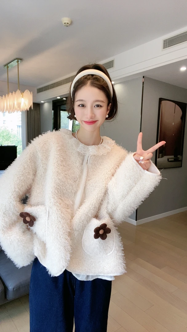 小玉推荐 花朵口袋糕糕短外套