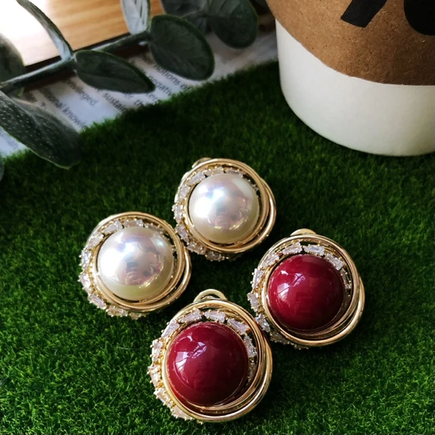 铜合金合成锆石耳饰 法式复古气质微镶锆麻花金属仿珍珠耳钉GP479