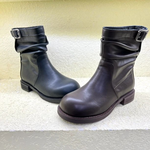 5177-2 棕色马丁靴秋冬英伦短靴女款粗跟复古褶皱圆头中筒靴