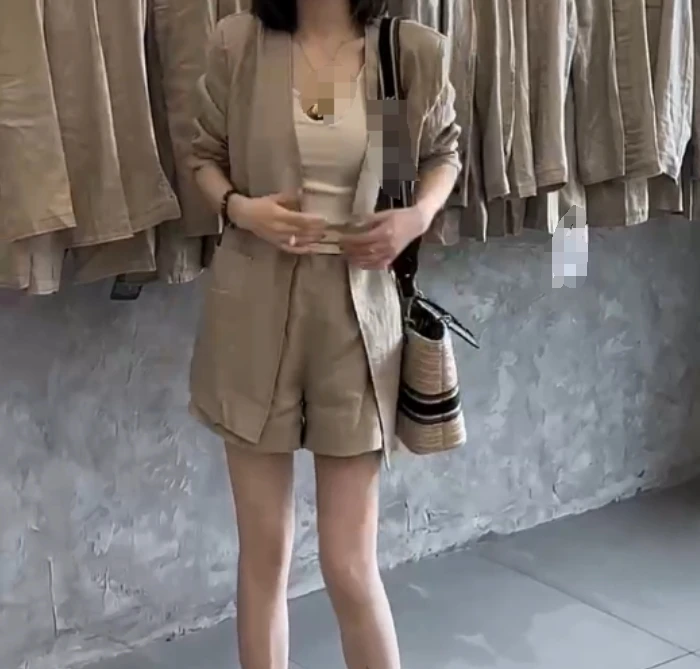 时尚潮流百搭精品女装zsx22835