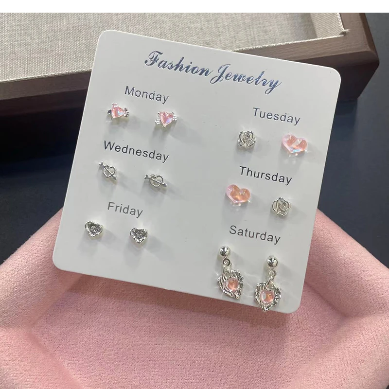 合金耳饰 韩版925银针耳钉可爱幻彩粉百搭简约学生耳骨钉精致耳饰