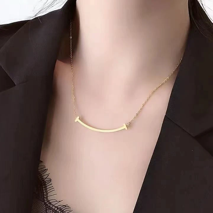 钛钢项链久戴不掉色项链【不掉色】小众笑脸经典轻奢久戴不掉色项链