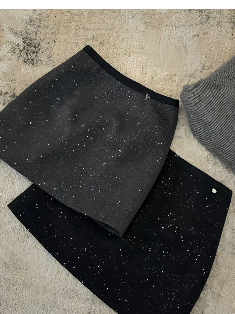 韩版秋冬季2025加厚高腰气质小香风星空闪半身裙秋季新款a字包臀