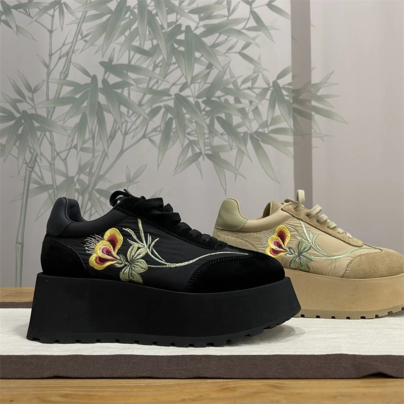 国风刺绣厚底板鞋女款纯色增高鞋-YF3153-1