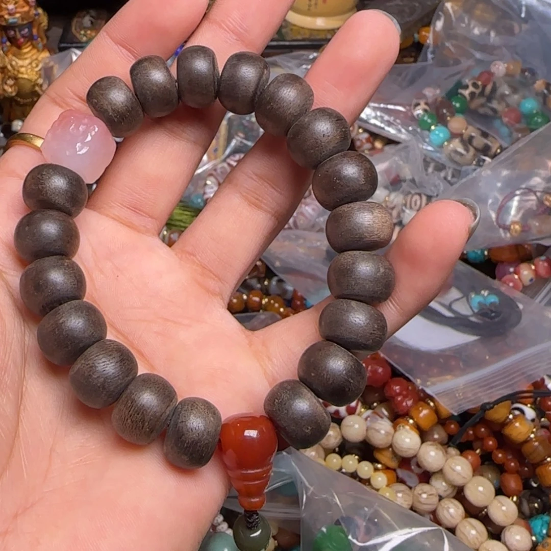 【闪购商品】沉香手把件