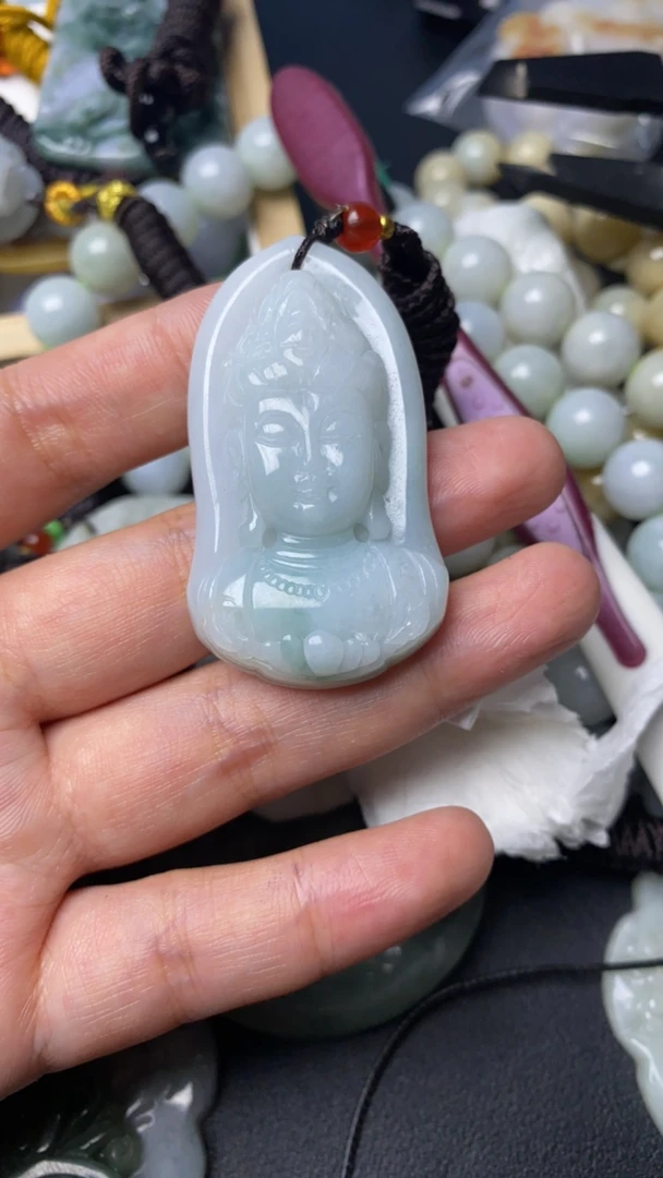 天然翡翠吊坠挂件