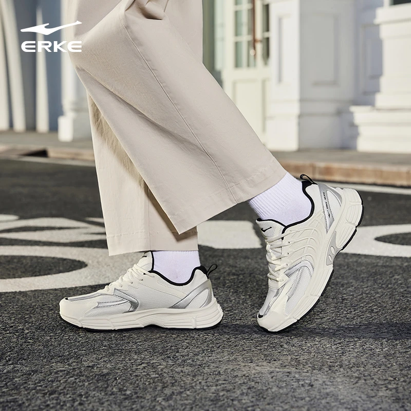 鸿星尔克鱼刺丨男子透气休闲鞋时尚运动鞋网面减震减震轻便