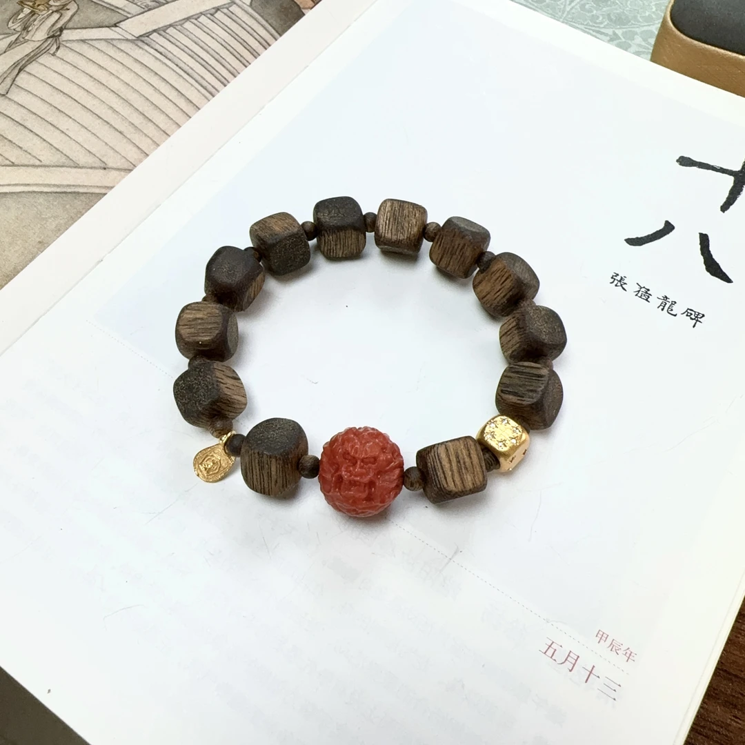 【龙珠】奇楠沉香方块单圈手串 二 15700 L240759