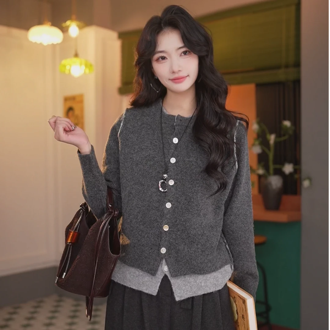 陈佳洁【冷雨夜】港风复古纯色针织宽松毛衣上衣JA1999222