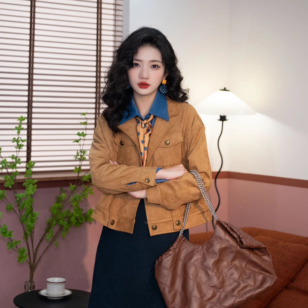 陈佳洁【风的方向】港风复古纯色复古外套秋冬外套女JM100188