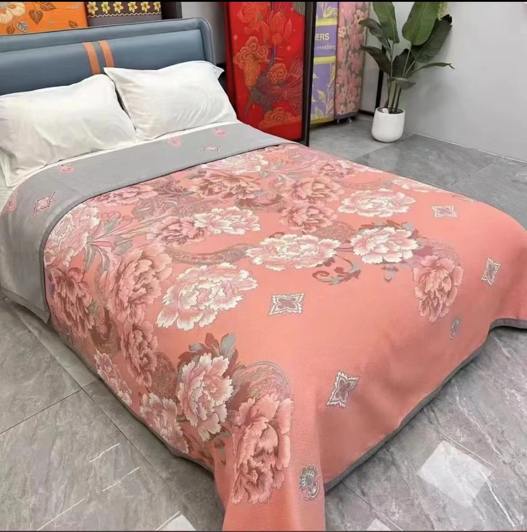 （国色天香）200-230澳洲长绒棉轻奢重工刺绣床盖