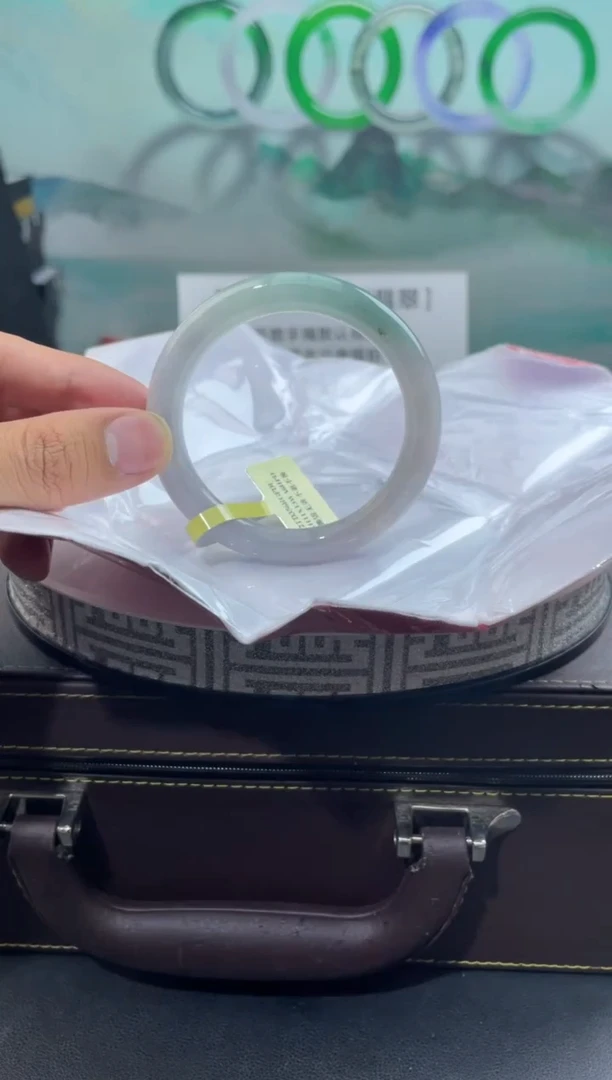 【闪购商品】翡翠手镯未镶嵌8翡翠手镯