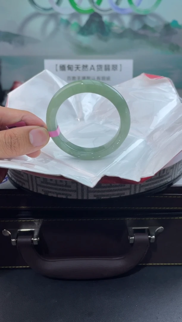 【闪购商品】翡翠手镯未镶嵌9翡翠手镯