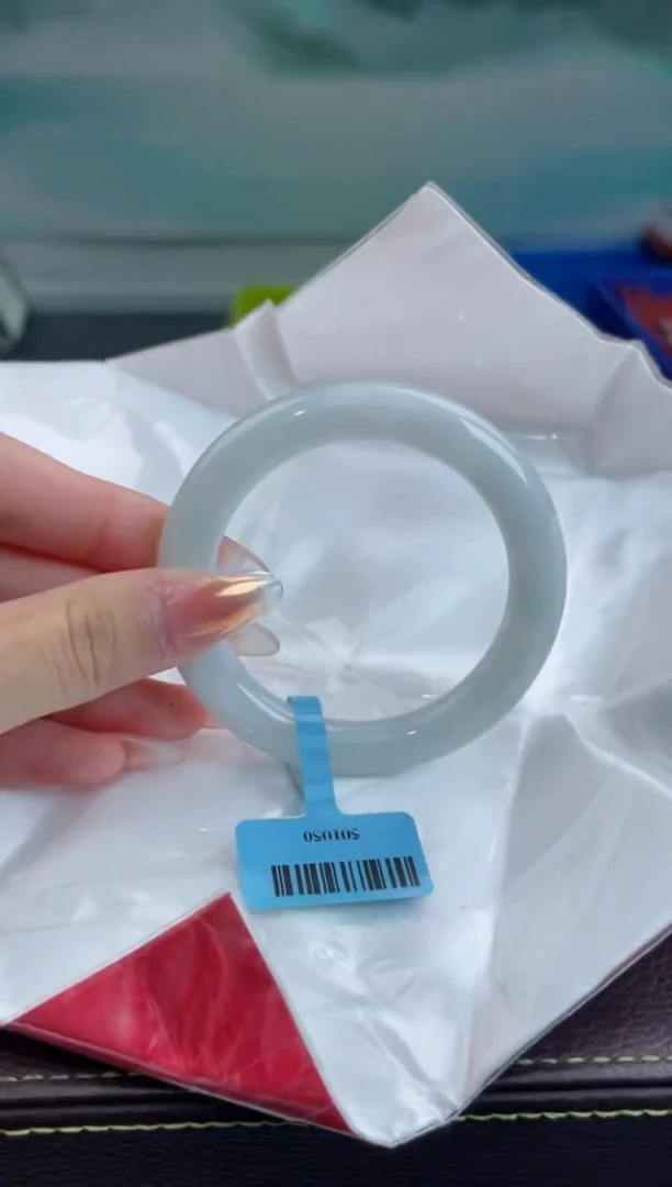 【闪购商品】翡翠手镯未镶嵌3翡翠手镯