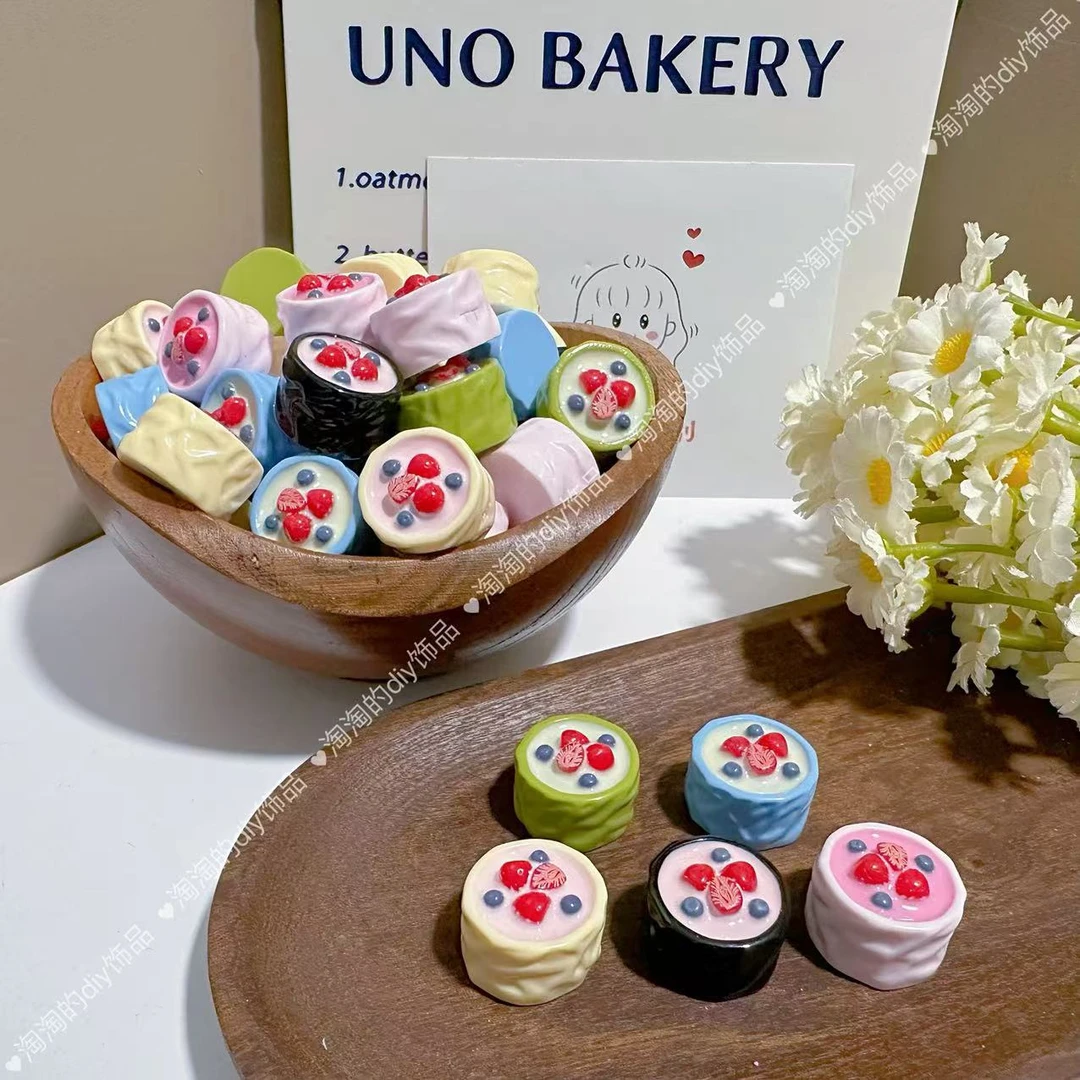 【淘妈定制--虎皮草莓奶昔】树脂手工diy饰品可爱配件