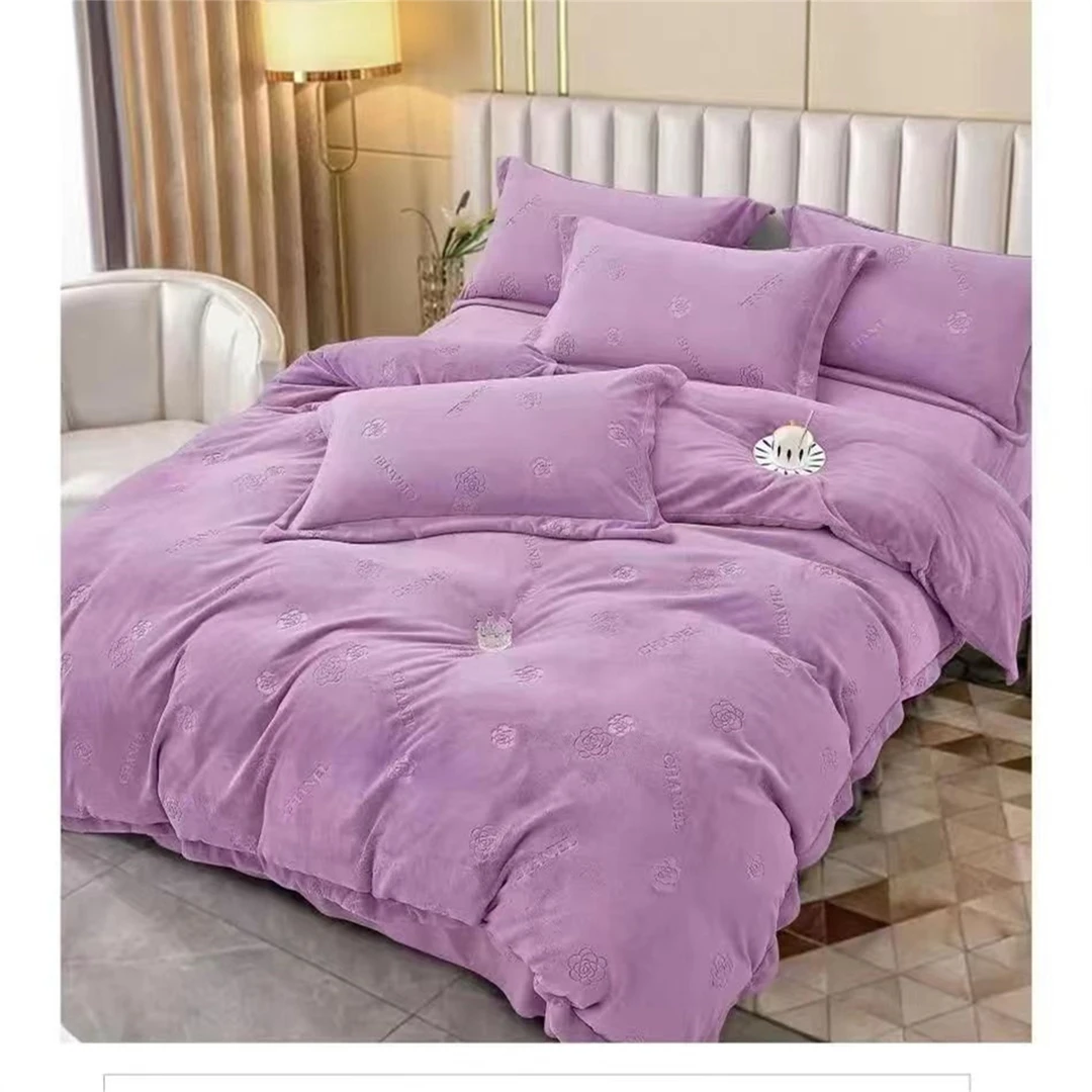 高克高密婴儿绒压花四件套被套200*230/220*240床单250*250四件套