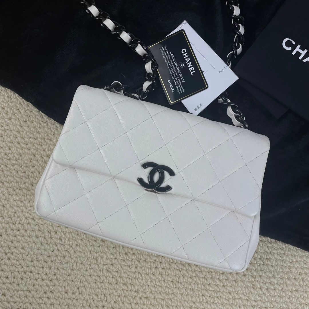 95新 Chanel/香奈儿 【文子姐专属】W163/黑白荔枝纹亚克力/667236