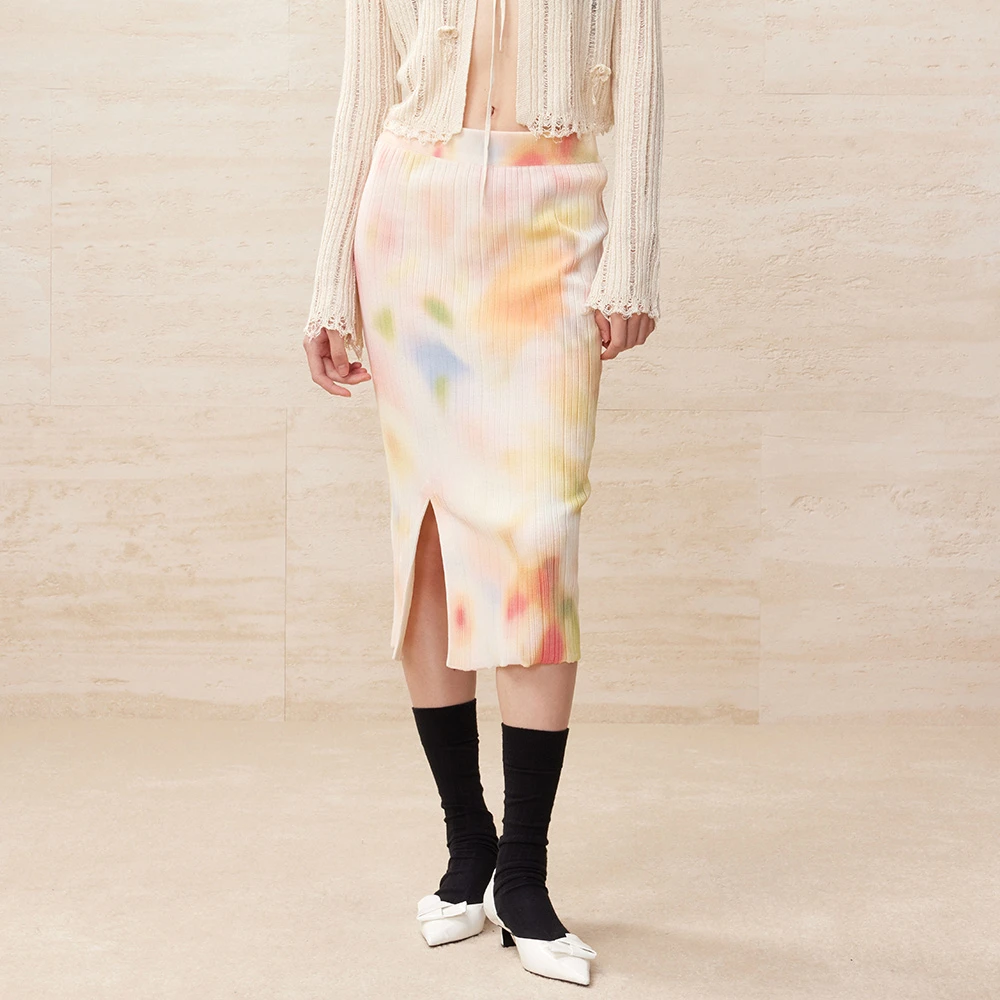 UOOYAA/乌丫「度假」系列浪漫印花抽条肌理感半裙UL24004M632133