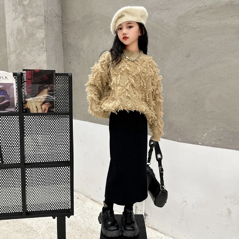 女童毛衣秋冬2023新款洋气时髦圆领套头针织衫时尚流苏打底上衣潮