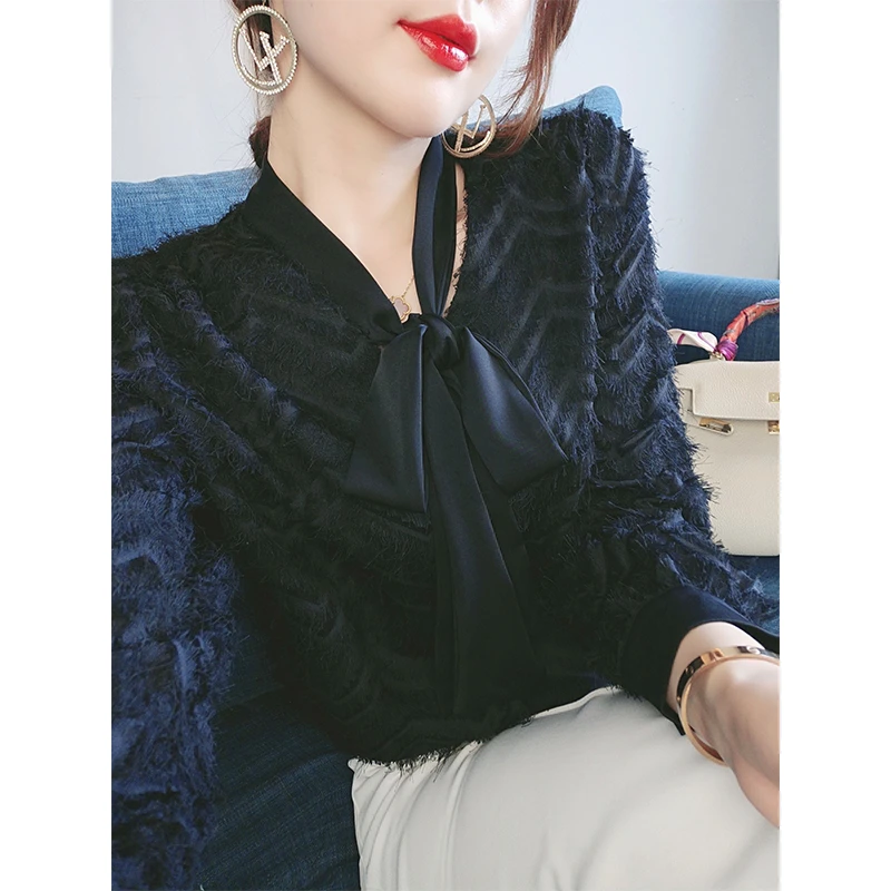 白衬衫女设计感小众秋装上衣2025年新款气质流苏蝴蝶结衬衣 8829