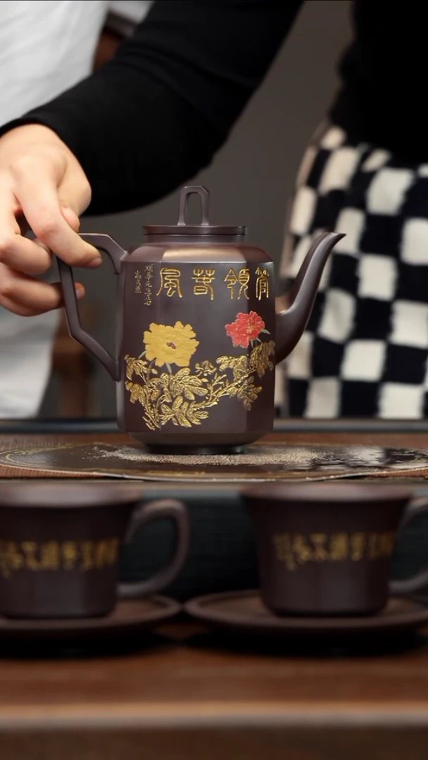 【闪购商品】紫砂茶壶SSH冰肌老天青 抽角宫灯套组550cc