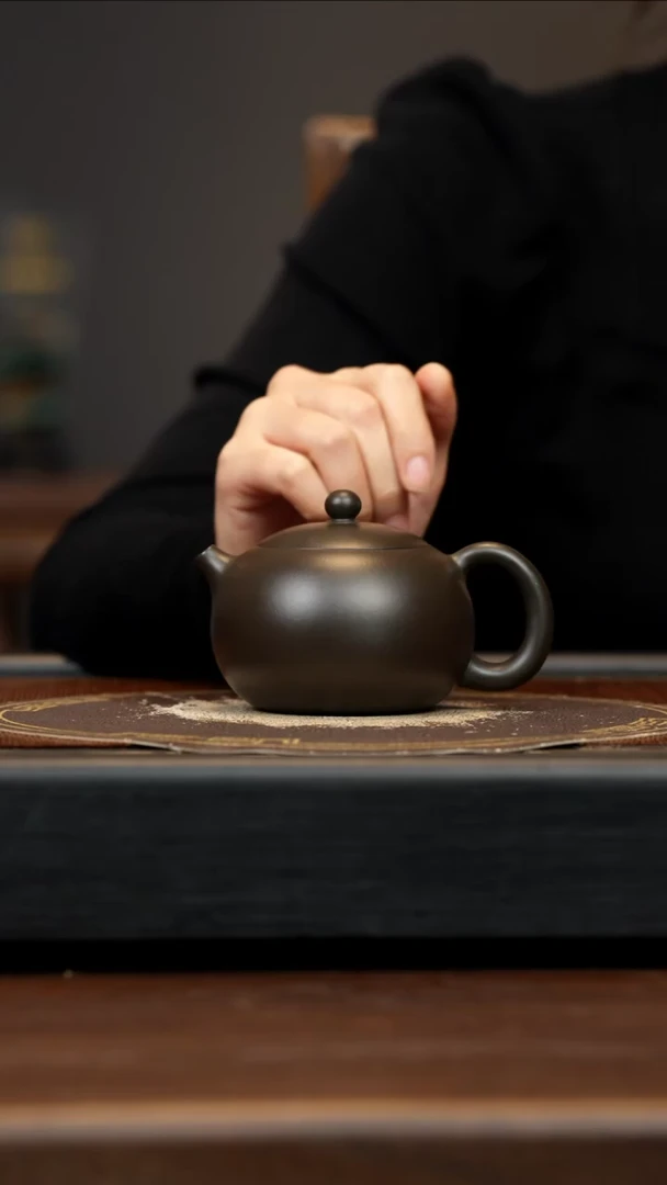 【闪购商品】紫砂茶壶LHQ 墨绿 西施 200cc