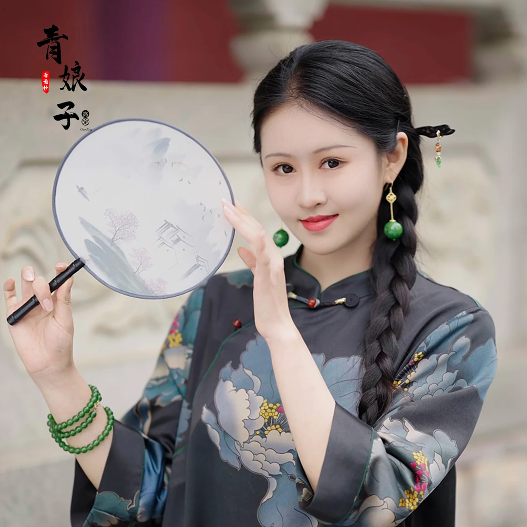 青娘子香云纱(香浅）重缎定位印花气质长款旗袍中式斜襟连衣裙-513