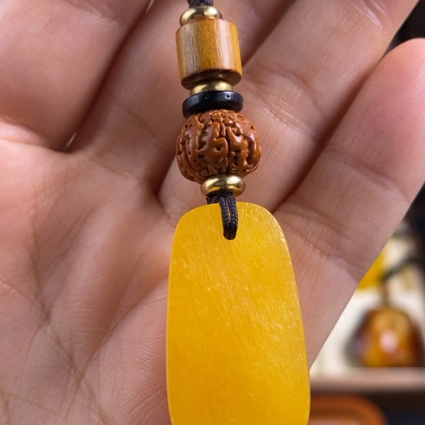 【闪购商品】蜜蜡裸石未镶嵌