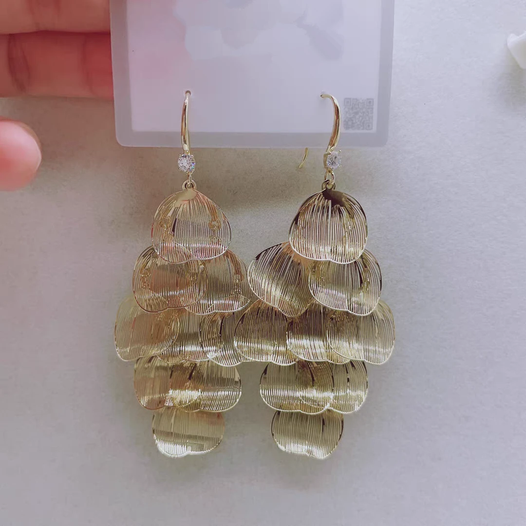 合金锆石耳饰 【一叶暴富】新款镂空叶片流苏夸张时尚耳饰(8CM)