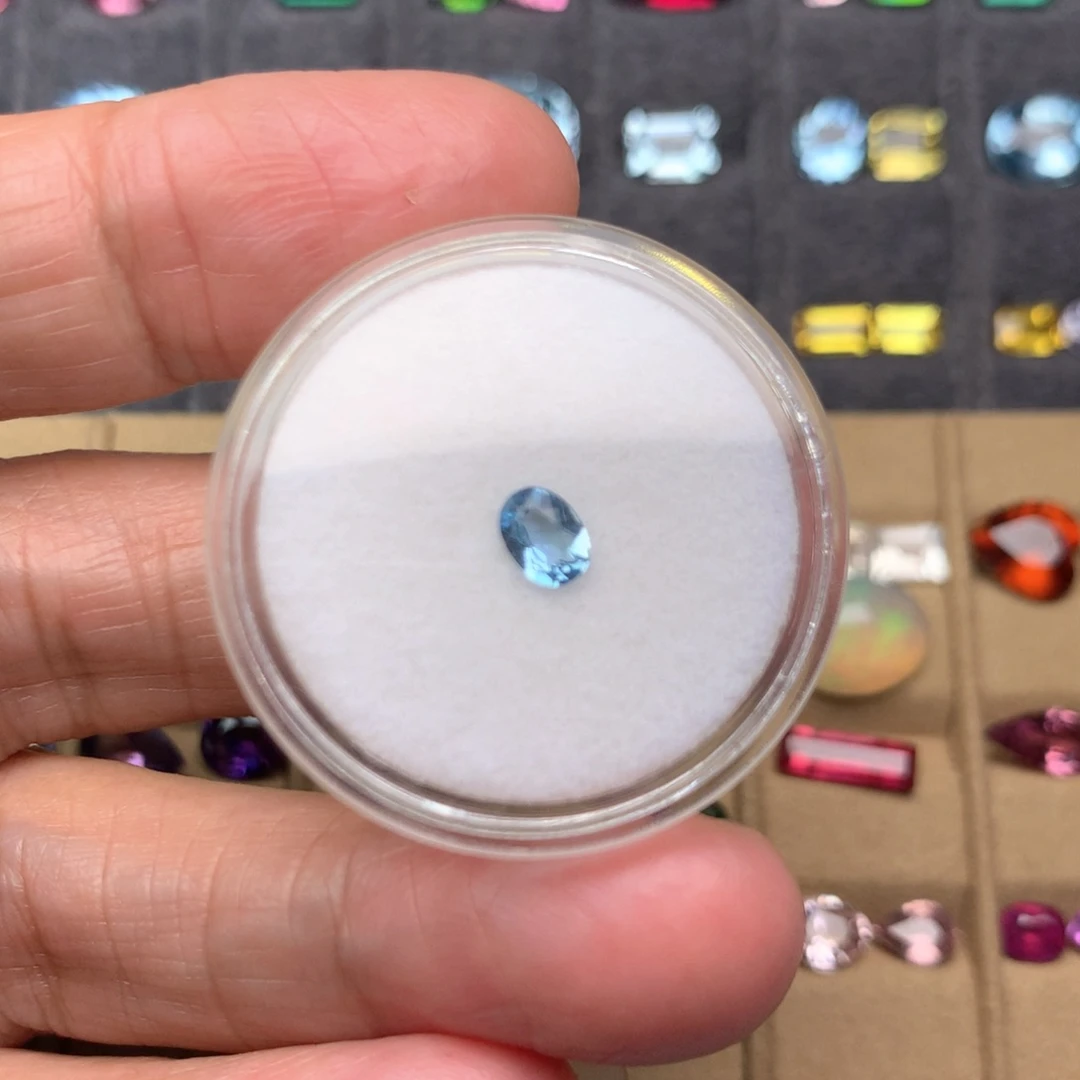 海蓝宝石裸石未镶嵌