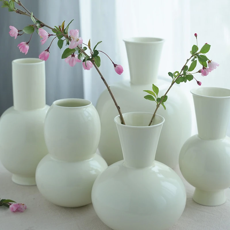 无光白花器景德镇陶瓷花瓶复古家居装饰品手工器物礼品收藏品摆件