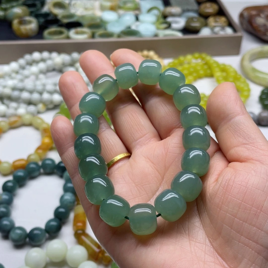 【闪购商品】蛇纹石玉手串未镶嵌淇*淇