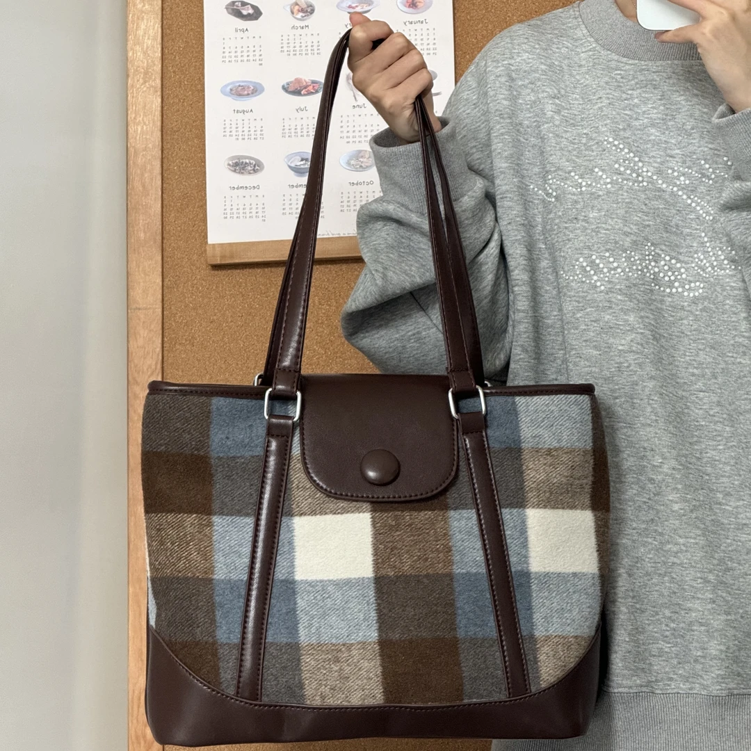 一张同学时尚百搭复古高级感大容量一包多背C1723咖