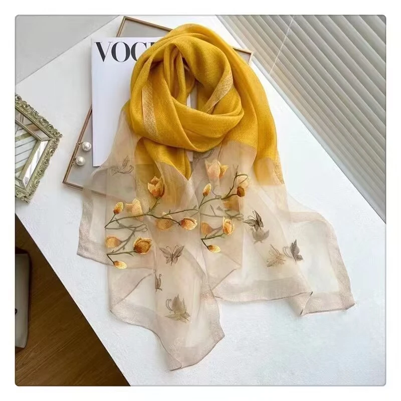 桑蚕丝绵羊毛刺绣款围巾秋冬时尚丝巾通用披肩-C003【姜黄郁金香】