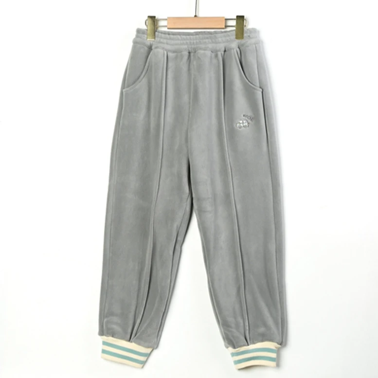 259【B0263】加绒Petit Avril 专柜正品，三标齐全，休闲裤K2GBC4140