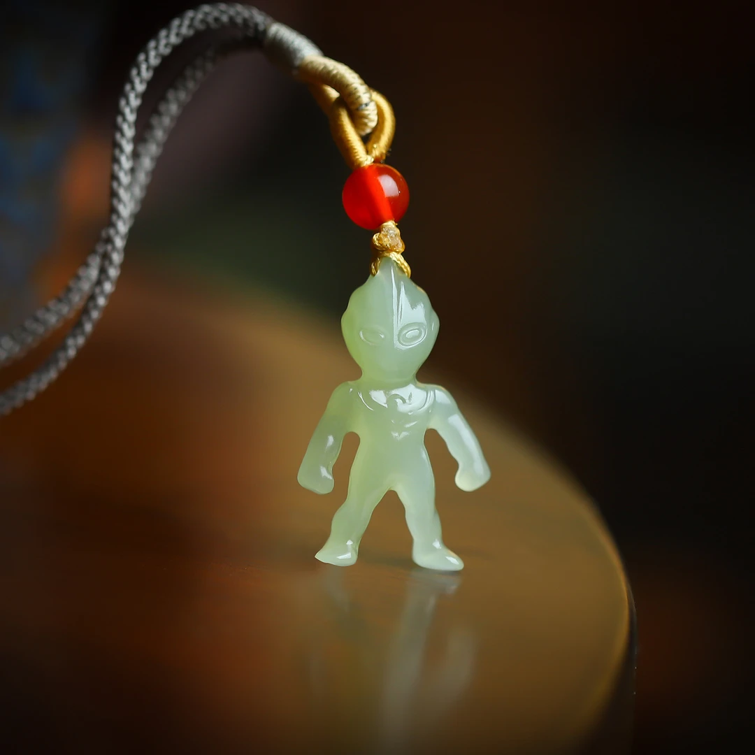 正品天然和田玉迪迦奥特曼吊坠玉石项链可爱手工精致挂坠一鹿有你