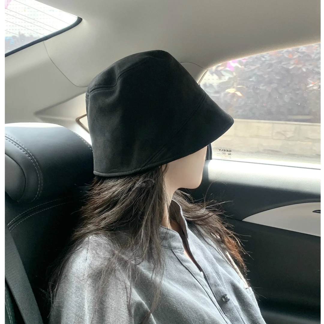 黑色素颜渔夫帽女秋冬百搭2023新款毛绒盆帽大头围显脸小水桶帽子