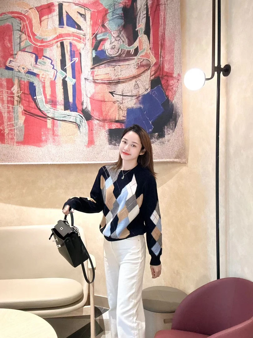 YTTRIUM LIN[圆领复古菱形格]针织衫时尚气质（不能机洗甩干）42135