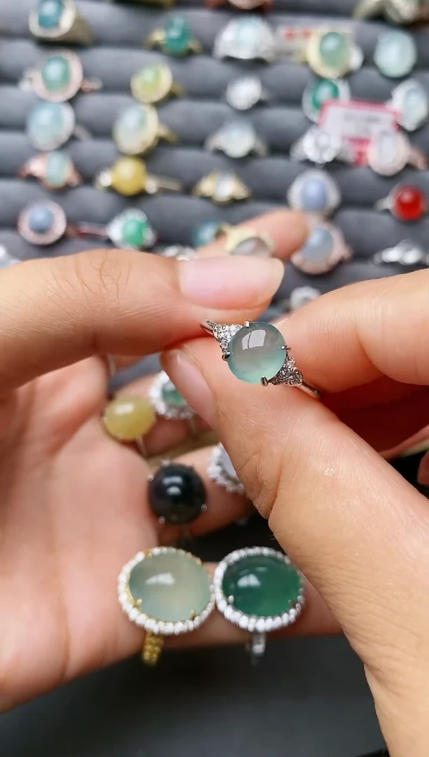 【闪购商品】翡翠戒指银S925镶嵌瑞丽市颜玉珠宝