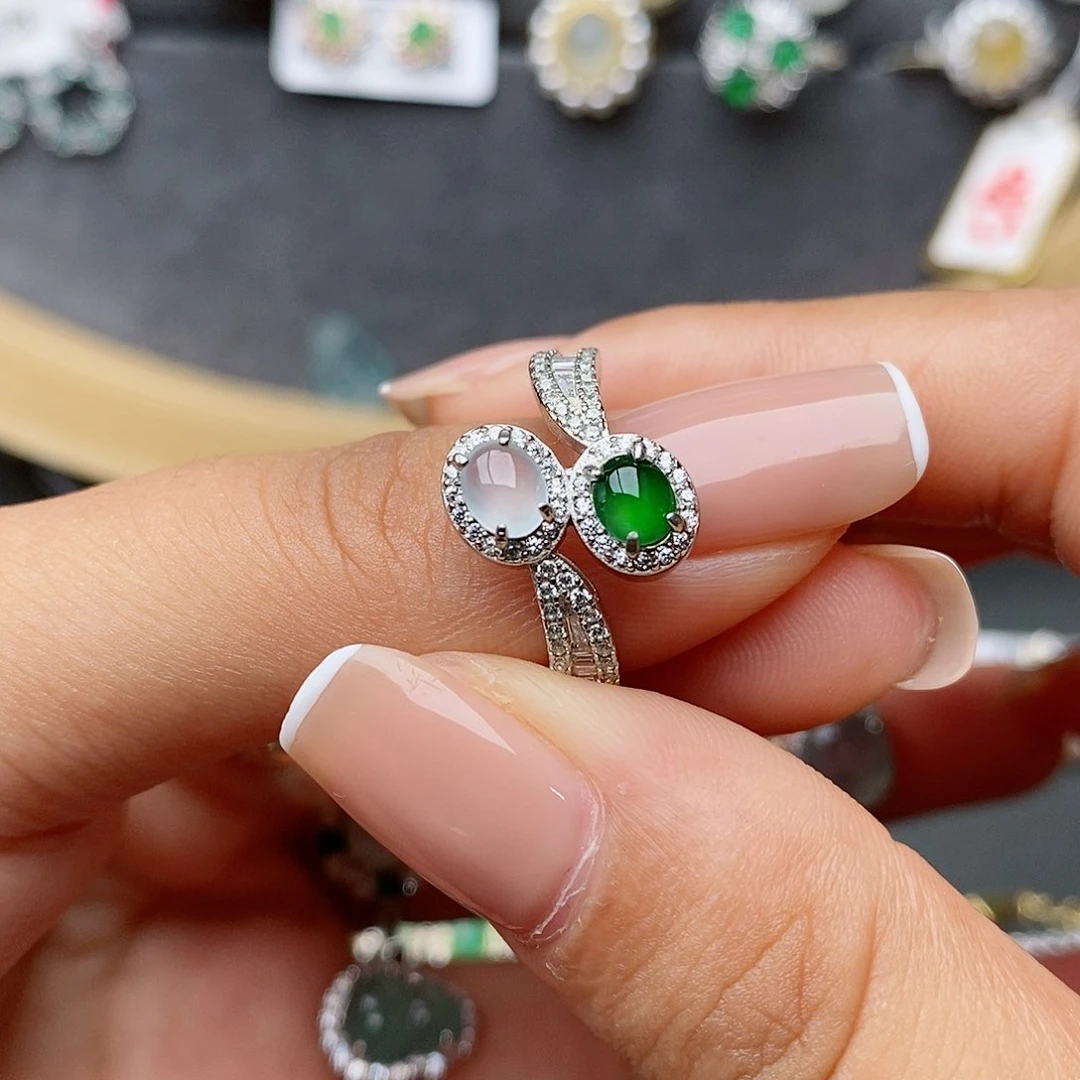 翡翠戒指银S925镶嵌111111