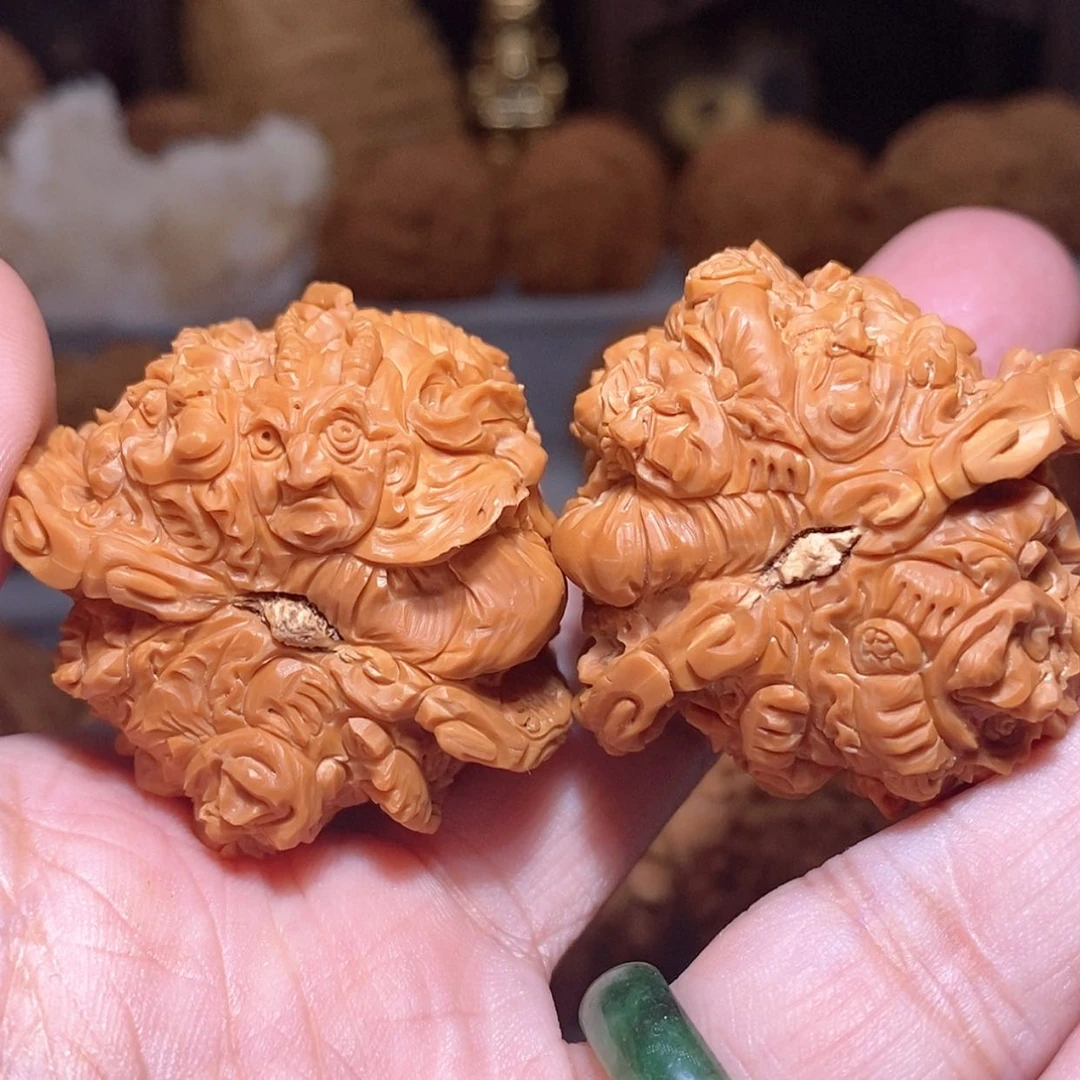 【闪购商品】文玩核桃核雕M*