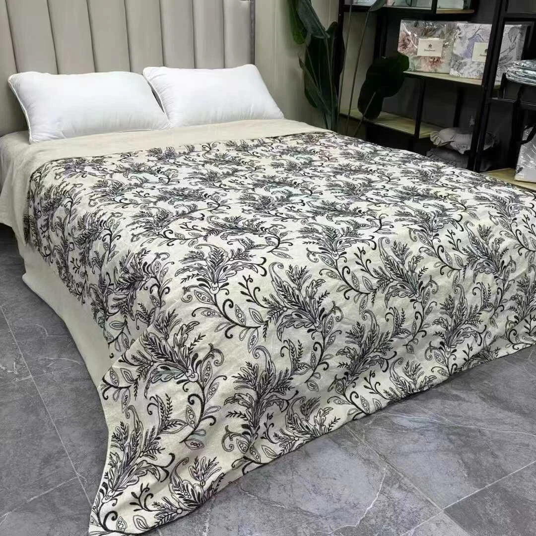 <凤求凰>汉麻雨露重工刺绣满绣被套